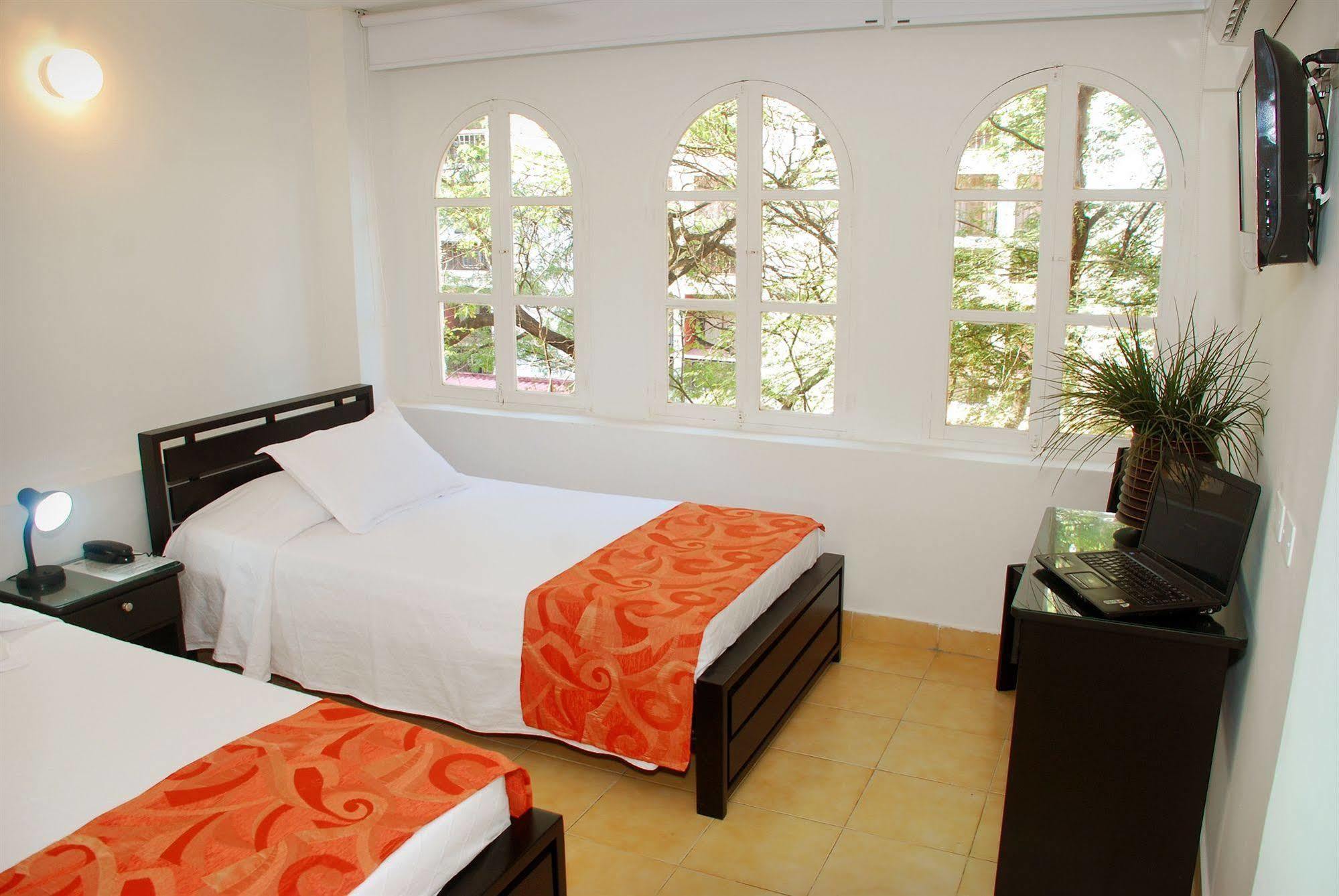 Hotel Edmar Santa Marta Dış mekan fotoğraf